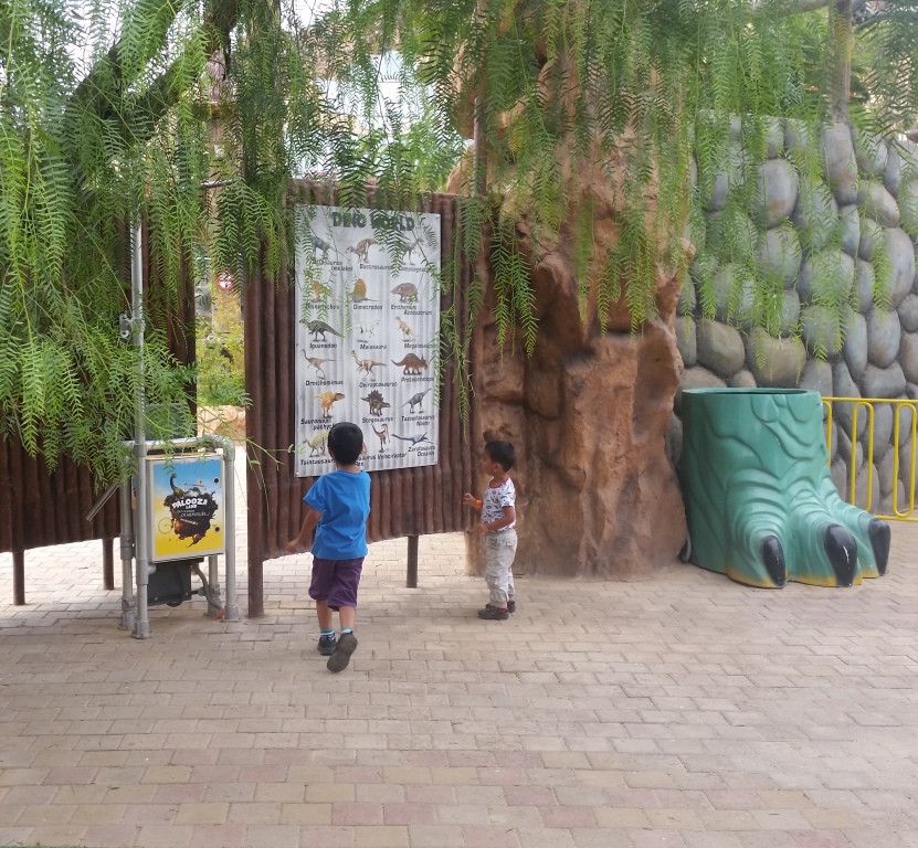 daa74-594d94_7ec838b651f44ba29b107ed78d796e5dmv2