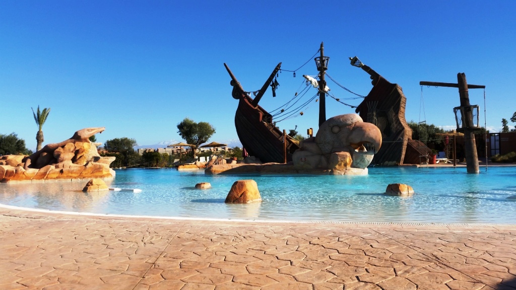 2edf3-594d94_d3524818e38c43e3a3430a94e0540628mv2